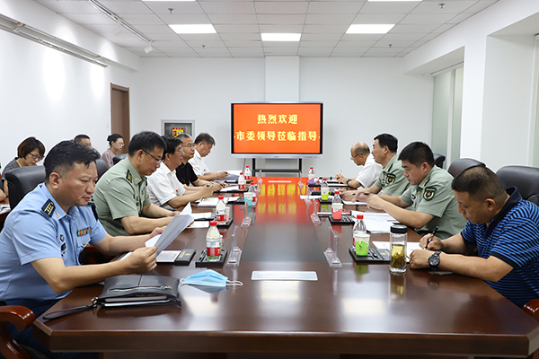 市委常委、张家口军分区政委苑建国到世界杯官网调研指导大学生征兵工作