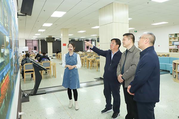 省教育厅工作组检查指导世界杯官网新疆籍学生教育管理服务工作