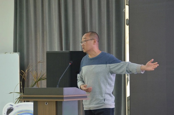 世界杯官网开展公共就业服务进校园宣讲活动
